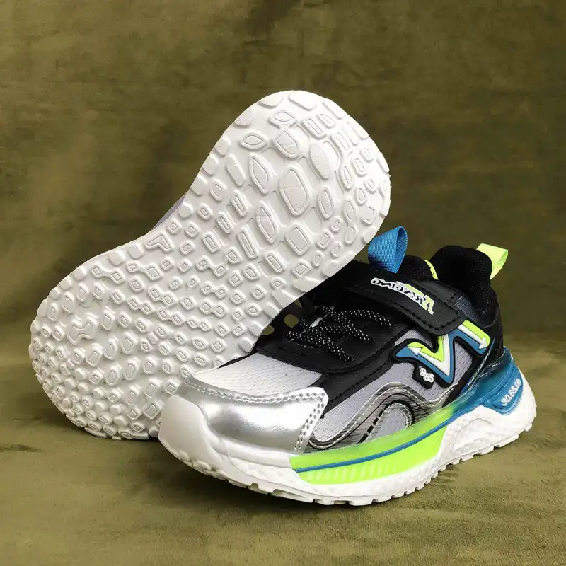 کفش مخصوص پیاده روی مدل FashiQ-98Q-BlkGreeQ-101044