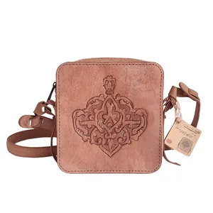 کیف دست دوز مدل سپنتا