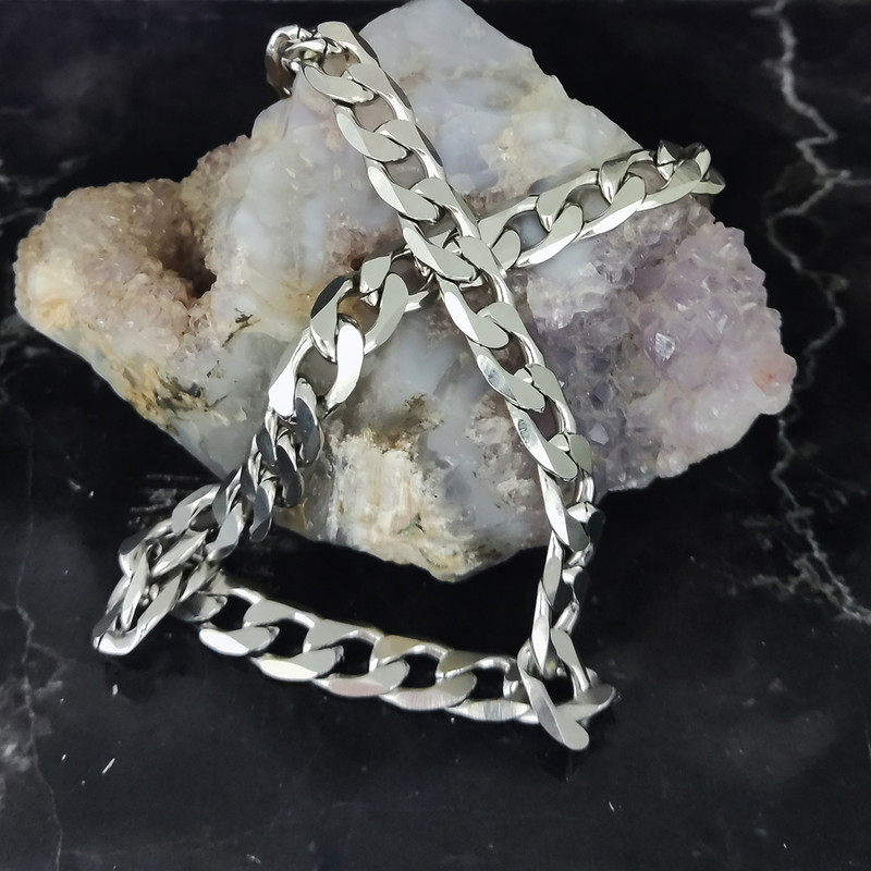 گردنبند استیل سلین کالا مدل  اسپرت طرح کارتیه COD-17