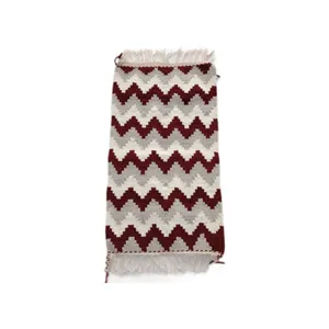 گلیم دستباف نیم متری مدل کرباس