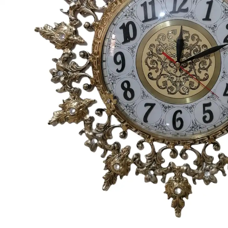 ساعت دیواری برنجی مدل اناناس