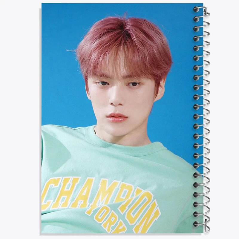 دفتر ژورنال نویسی 50 برگ خندالو مدل نقطه ای طرح مینهیوک گروه مانستا اکس MONSTA X کد 21162