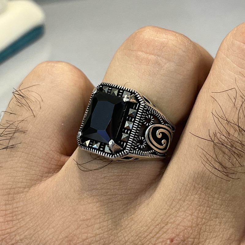 انگشتر نقره مردانه مدل اسپرت مربعی مزین اونیکس 34024-1