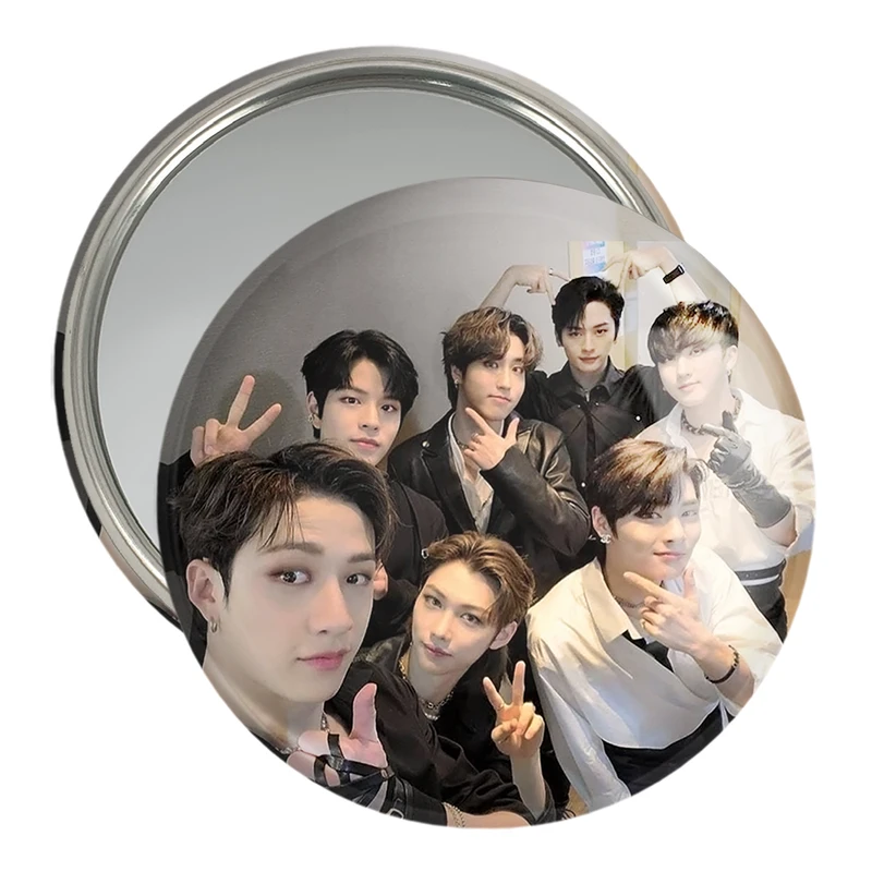 آینه جیبی خندالو مدل گروه استری کیدز Stary Kids  کد 16876