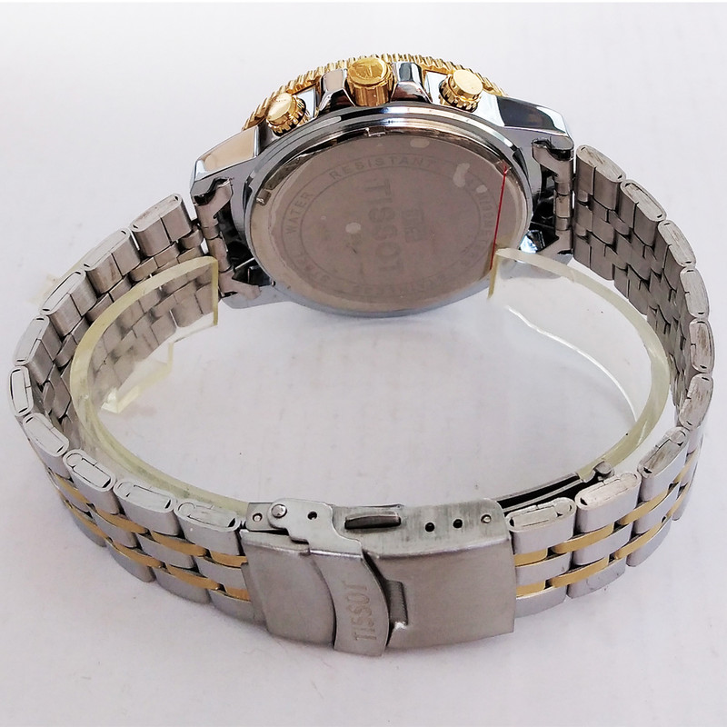 ساعت مچی عقربهای مردانه مدل بندفلزی سه موتور فعال کرنوگراف کد 18 ساعت مچی عقربهای مردانه مدل بندفلزی سه موتور فعال کرنوگراف کد 18