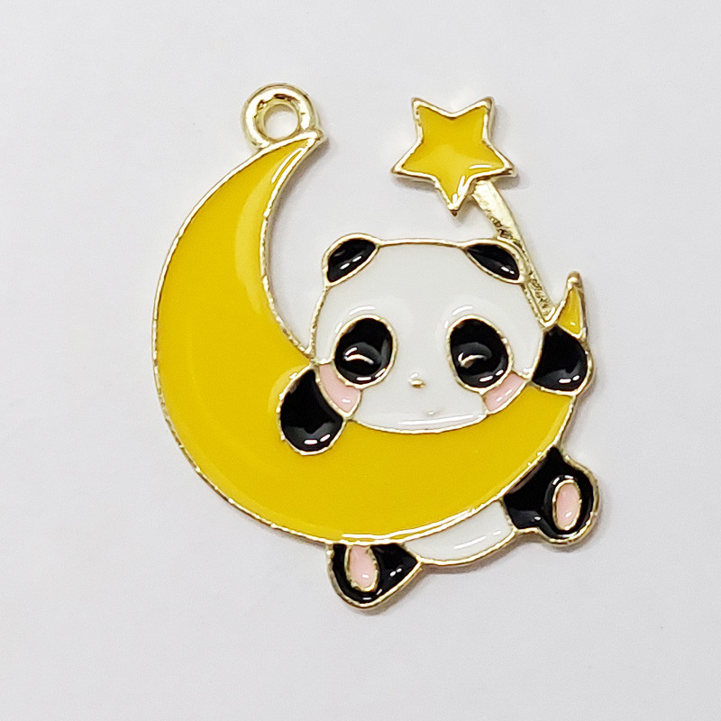 آویز گردنبند دخترانه مدل پاندا کد 72 بسته 5 عددی