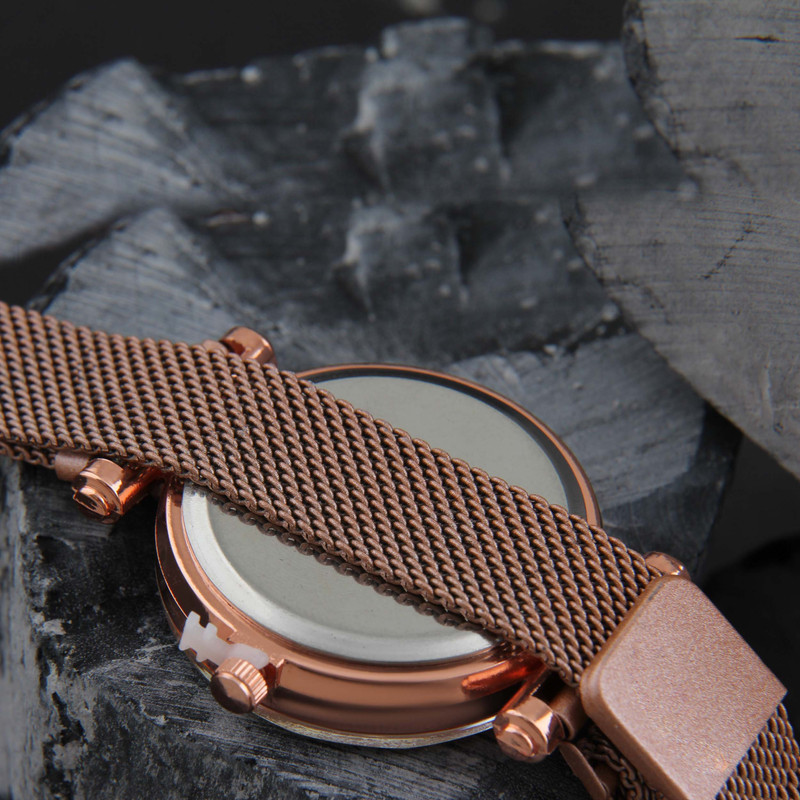 ساعت مچی عقربه ای زنانه مدل مدرن بند حصیری کد WHW_260