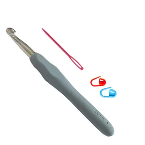 قلاب تریکو بافی مدل ZHL-S-8.0mm به همراه سنجاق نشانه گذار بافتنی و سوزن دوخت کاموا مجموعه 3 عددی