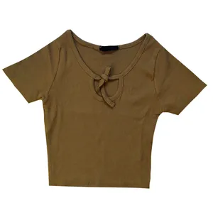 کراپ‌تاپ آستین کوتاه زنانه مدل کبریتی