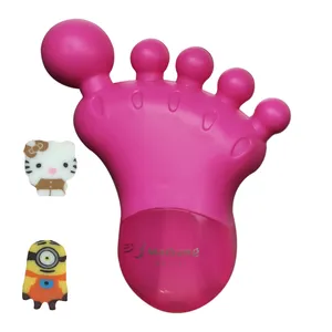 تراش مدل پا به همراه پاک کن مجموعه 3 عددی