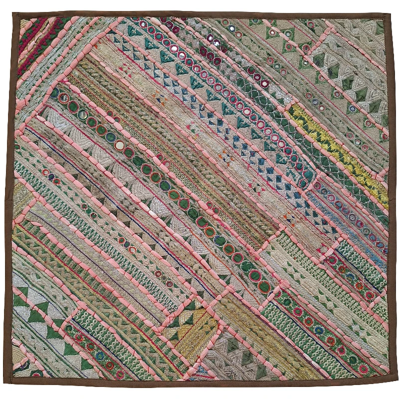 رومیزی سوزن دوزی مدل چهل تیکه کد MORKOH14