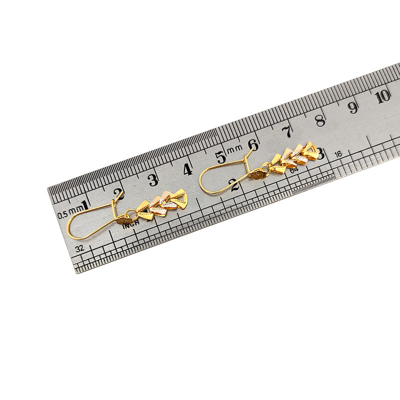 گوشواره آویز طلا 18 عیار دخترانه طلا و جواهرسازی افرا مدل لیزری 104104