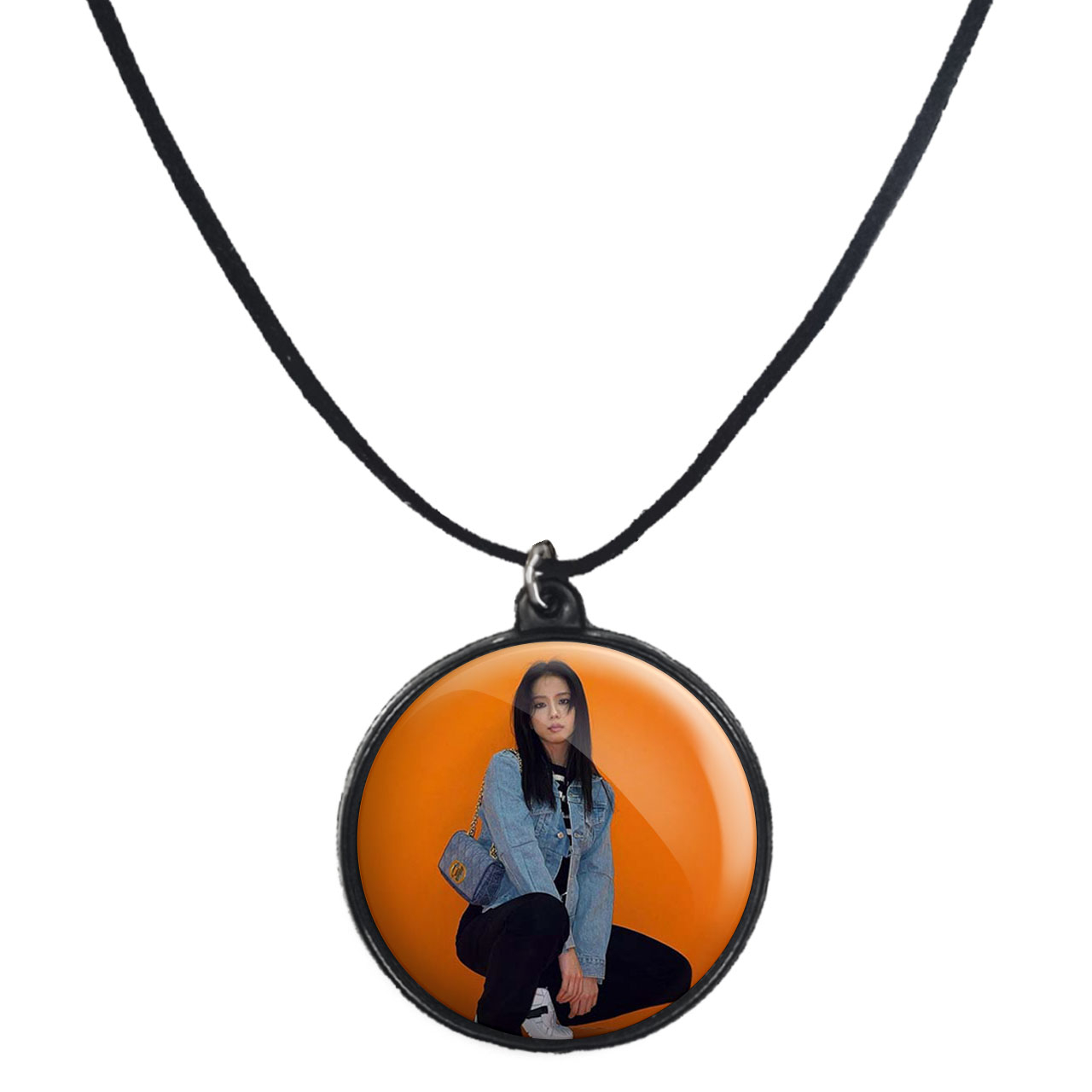 گردنبند پرمانه طرح بلک پینک کد pmb.6703 مدل دو طرفه