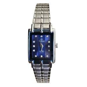 ساعت مچی عقربه ای زنانه سوییستار مدل 33