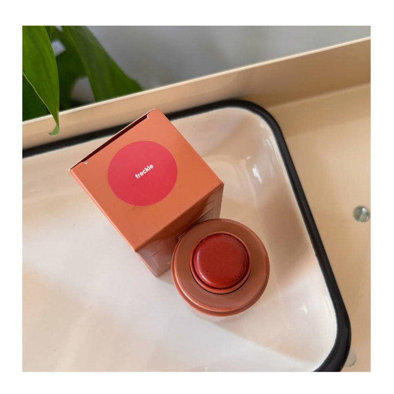 رژ گونه رود مدل freckles کد 3