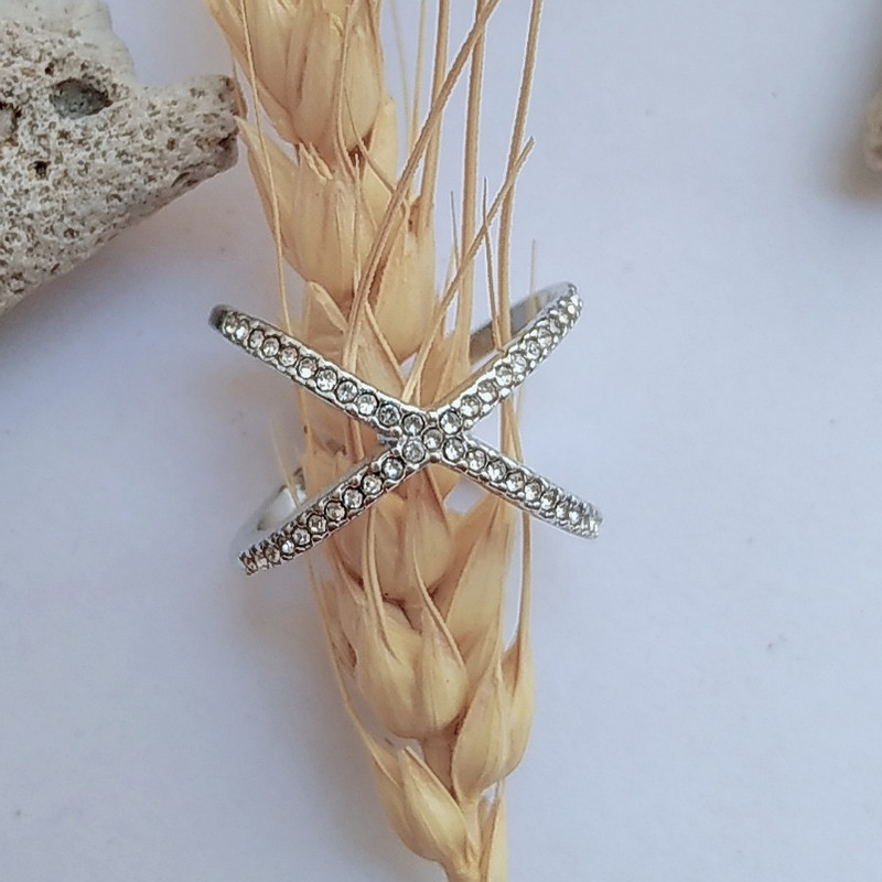 انگشتر زنانه اکسسورایز مدل مدرن کد B31 انگشتر زنانه اکسسورایز مدل مدرن کد B31