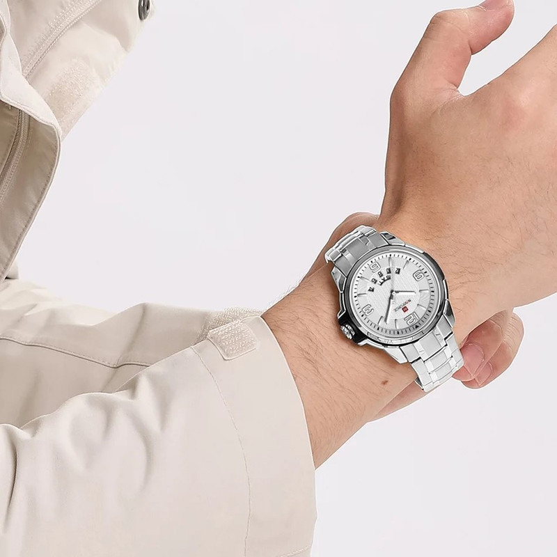 ساعت مچی عقربه‌ای مردانه نیوی فورس مدل NF9215SW