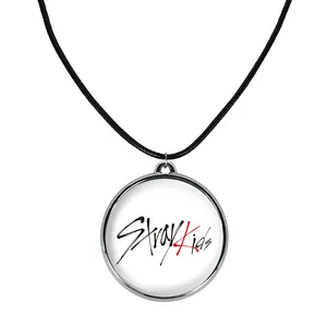 گردنبند خندالو مدل سونگمین گروه استری کیدز کد 1185111854