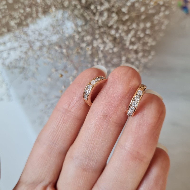 گوشواره زنانه ژوپینگ مدل نگینی حلقه ای