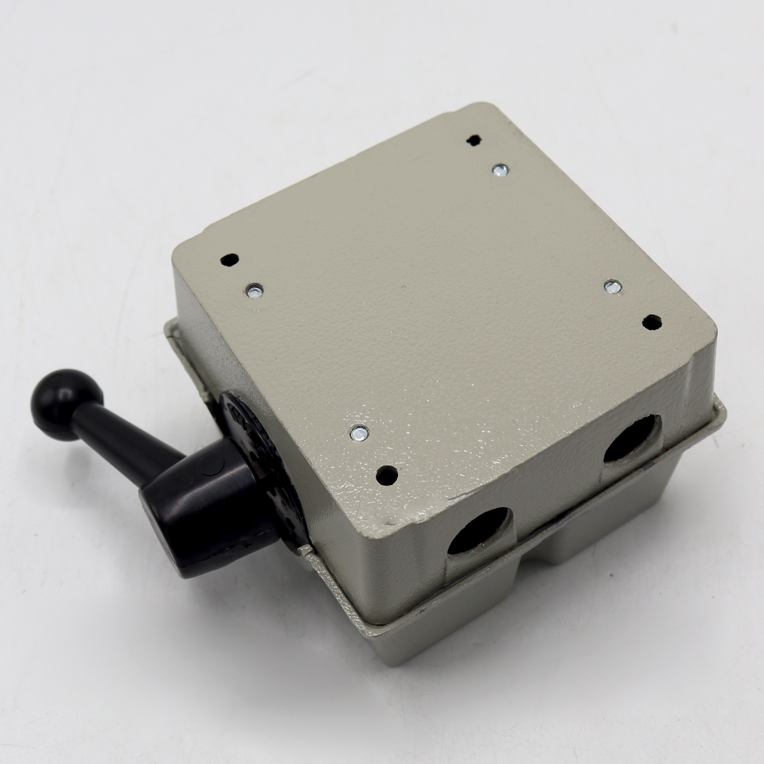 کلید بالابر ساختمانی مدل بلک بول کد YP-P-30AMP