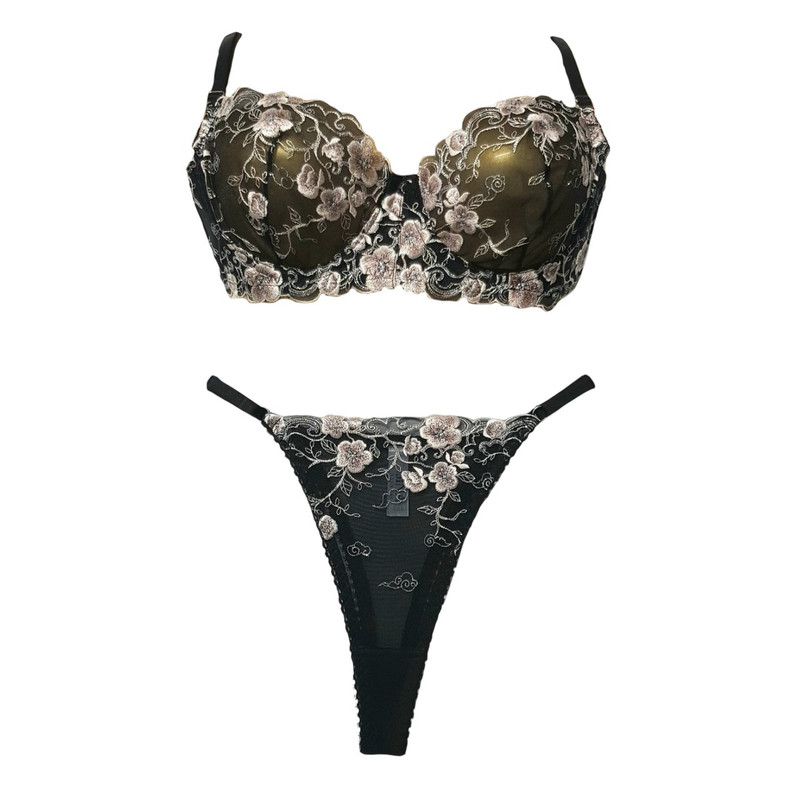 ست سوتین و شورت زنانه ژینا کد 2005