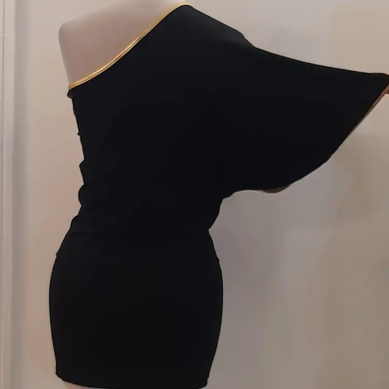 پیراهن زنانه مدل یقه رومی نگین دار