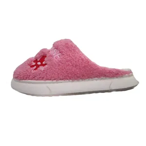 دمپایی حوله‌ای مدل فلاور