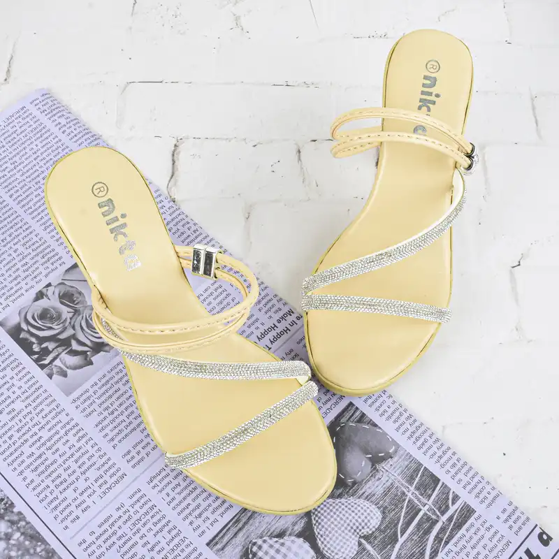 صندل زنانه نیکتا مدل بارلتا کد CR.2965