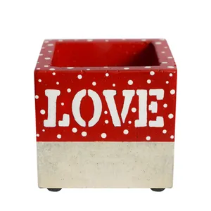 گلدان بتنی مدل Love