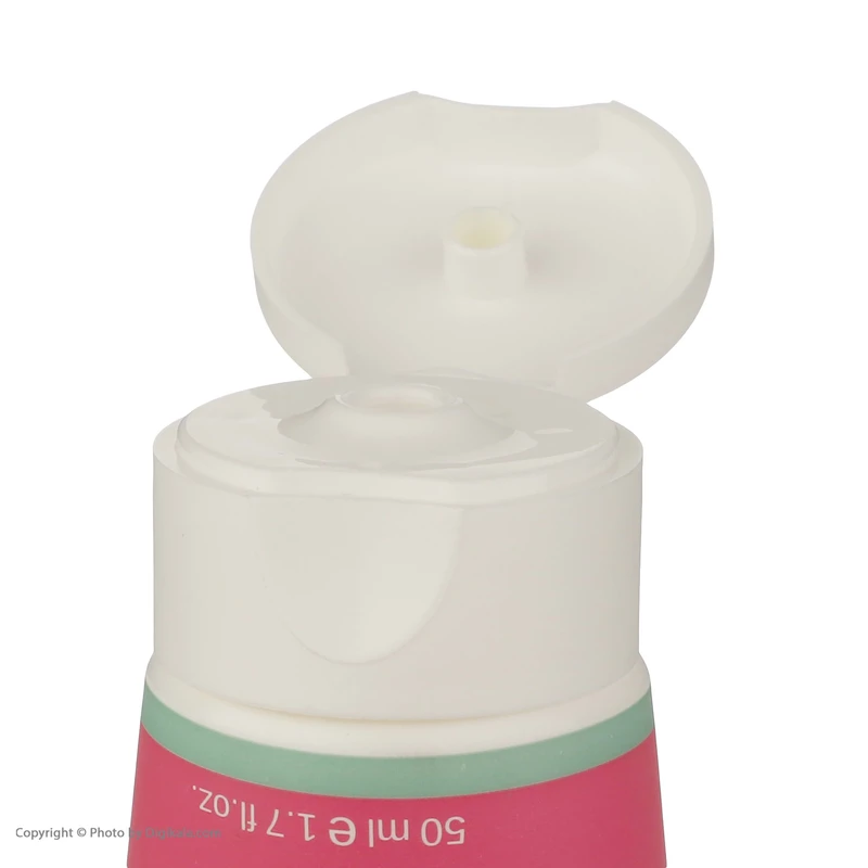 عکس شماره 5 : کرم لایه بردار نئودرم مدل renewal aha 13 درصد حجم 50 میلی لیتر