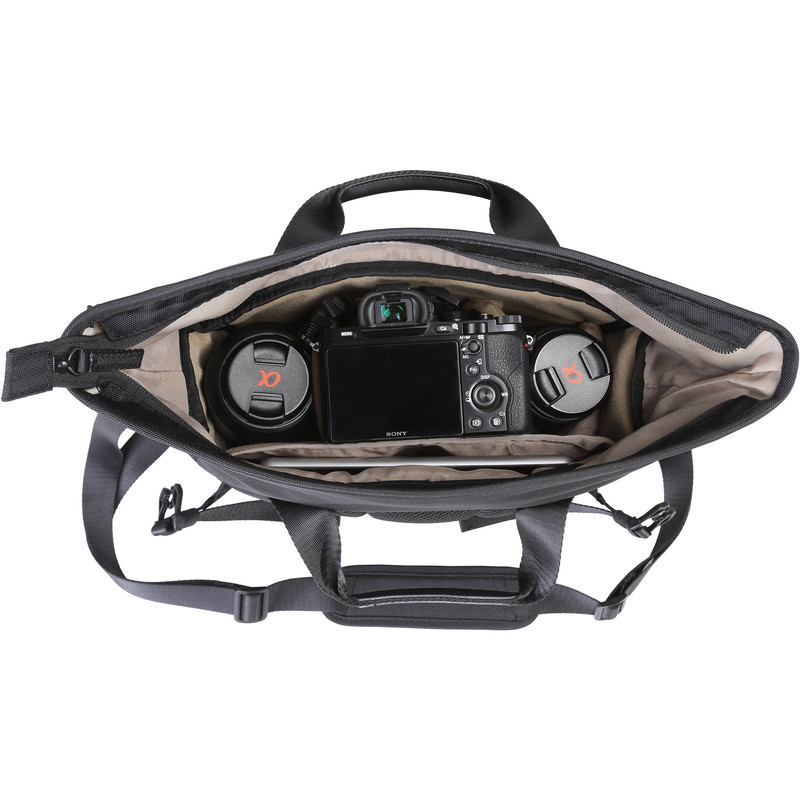 کیف دوربین ونگارد مدل Sholder Bag VEOGO25M BK