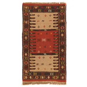 گلیم دستبافت یک و نیم متری طرح سفره کردی کد140730