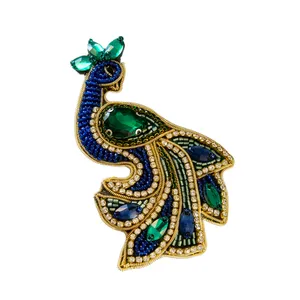 سنجاق سینه زنانه مایا مد طرح طاووس کد S210