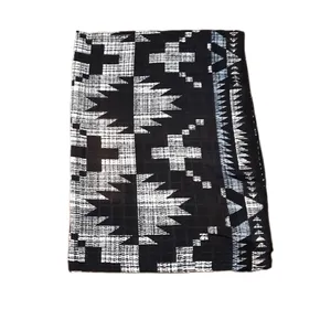 شال زنانه مدل سنتی هندسی