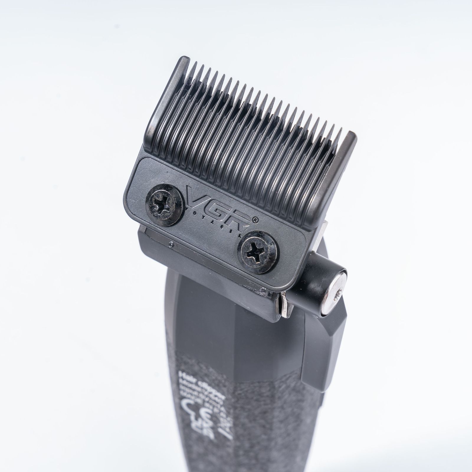 ست ماشین اصلاح موی سر و صورت وی جی ار مدل V-640 بسته 2 عددی -  - 5