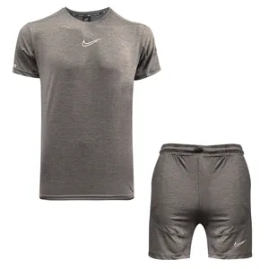 ست تی‌شرت آستین کوتاه و شلوارک ورزشی مردانه مدل tt_5709