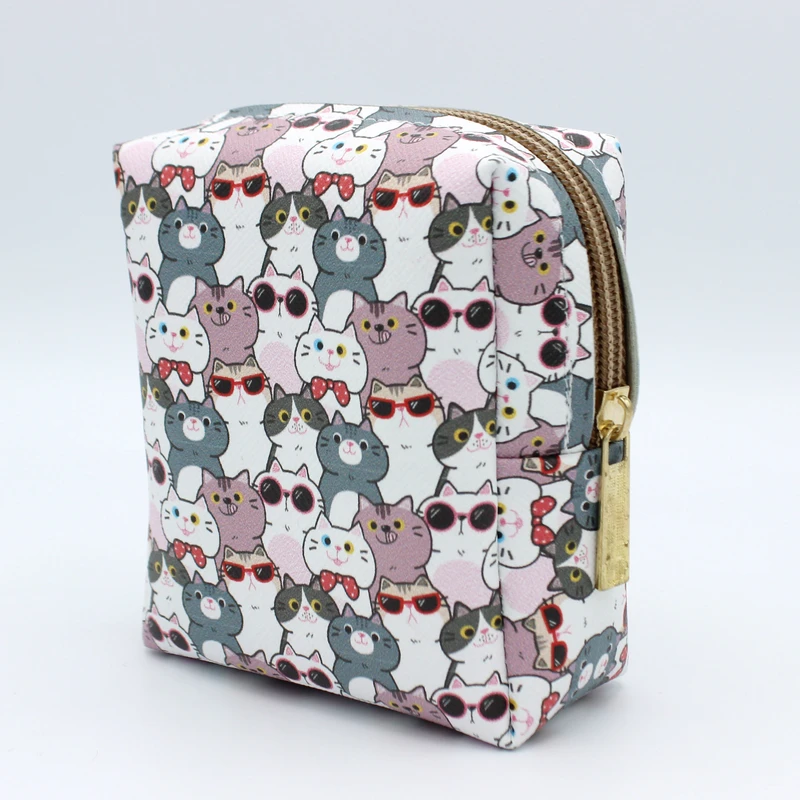 عکس شماره 2 : کیف نوار بهداشتی مدل پیشی ها کد idm544