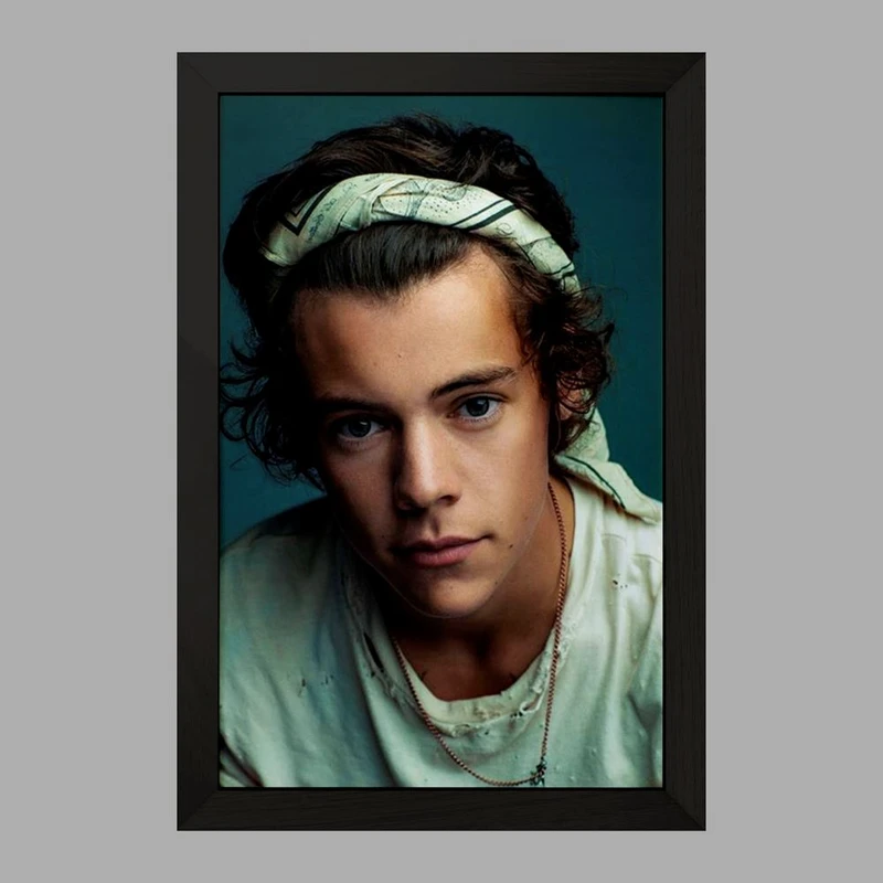 تابلو خندالو مدل هری استایلز گروه موسیقی وان دایرکشن One Direction  کد 2924