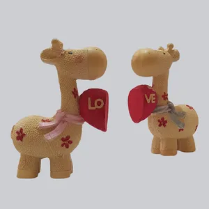 مجسمه مدل  زرافه 002 مجموعه دو عددی