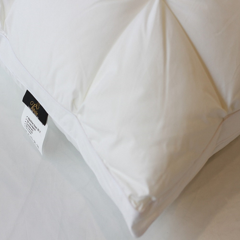 بالش ویکتوریا مدل دیاموند