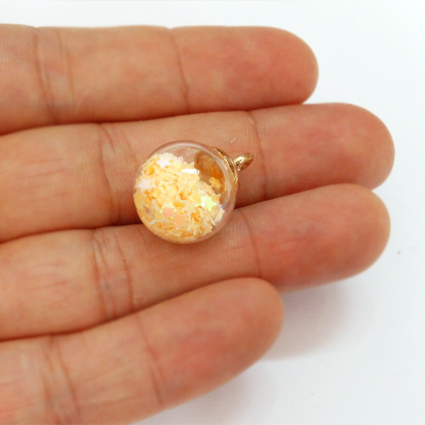 آویز گردنبند دخترانه مدل گوی شیشه ای پر ستاره کد AG 574