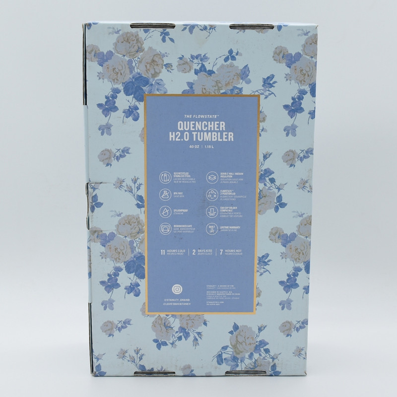 تراول ماگ استنلی مدل LoveShackFancy Holiday Quencher Limited edition گنجایش 1.18 لیتر