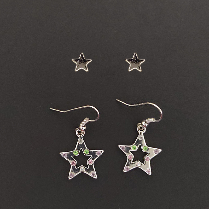 گوشواره دخترانه مدل ستاره کد 02 مجموعه 2 عددی گوشواره دخترانه مدل ستاره کد 02 مجموعه 2 عددی