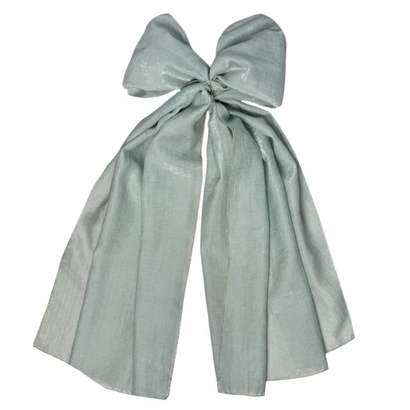 شال زنانه مدل ساده حریر شیشه ای براق دور طلادوزی چهار فصل کد 2