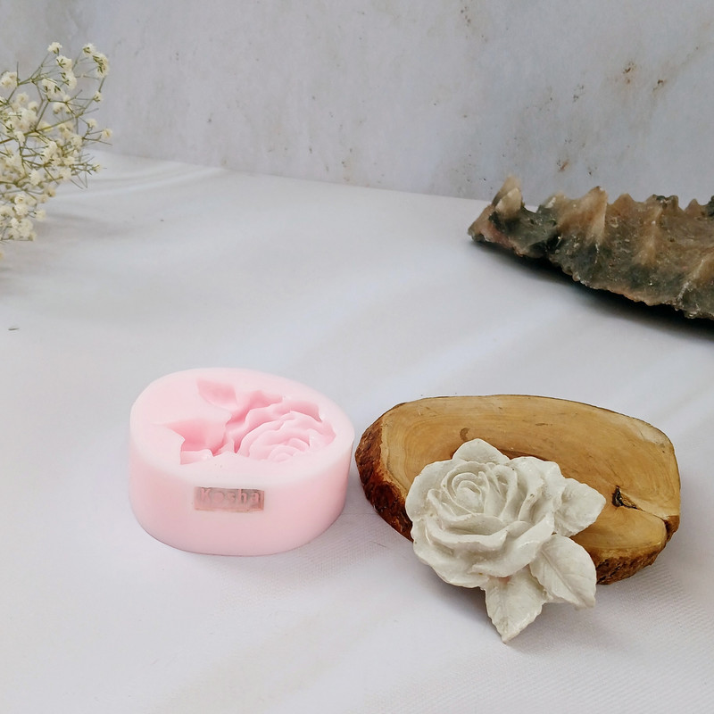 قالب شمع کوشا مدل رز سه برگ