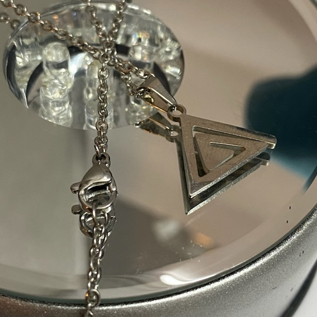 گردنبند دخترانه مدل B,E231