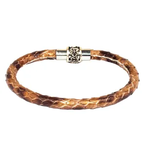 دستبند مردانه مدل پوست مار پیتون 620