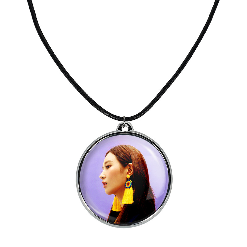 گردنبند خندالو مدل یوری گروه گرلز جنریشن Girls Generation کد 2175021759