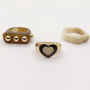 انگشتر زنانه سیکس مدل فانتزی کد 380