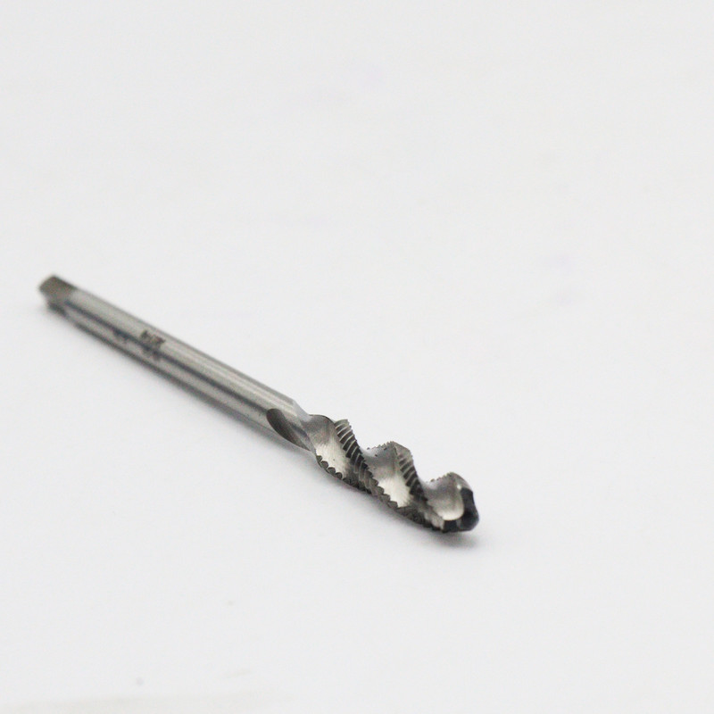مته قلاویز ماشینی کراسمن مدل مارپیچ کد YP-M5-6H سایز 5 میلی متر